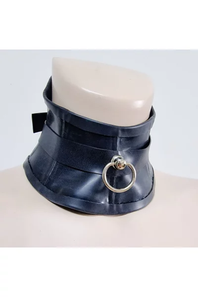 Choker II - Neck corset with O-ring